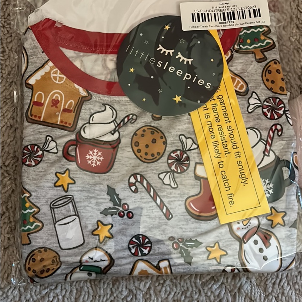 Holiday treats 3t NWT little sleepies two piece pjs